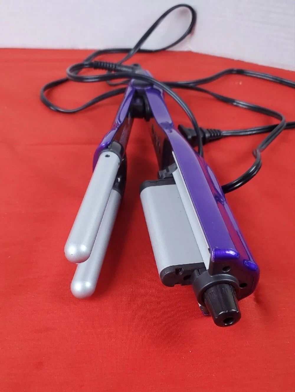 BedHead Purple 2-in-1 Crimper and Straightener Styling Iron